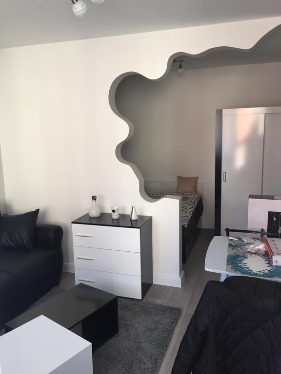 Charmantes City-Apartment In Der Altstadt Bremen Luaran gambar
